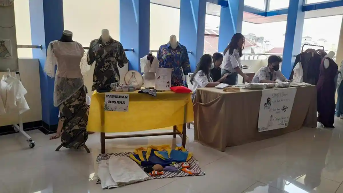 Gebyar SMK Tunas Karya Pangkalpinang Dimeriahkan Beragam Pertunjukan Seni Siswa-siswi